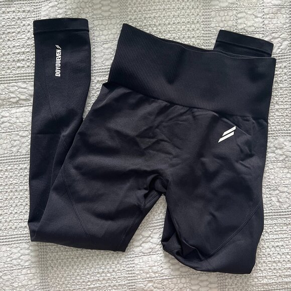 DOYOUEVEN Hyperflex Seamless Gym Leggings - Black - Picture 2 of 5